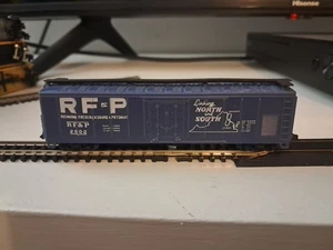 N Scale RF&P Boxcar - Picture 1 of 7