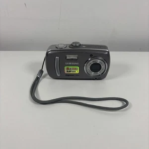 Samsung Digimax V800 8.1MP Digital Camera - UNTESTED, NO CHARGER! - Picture 1 of 5