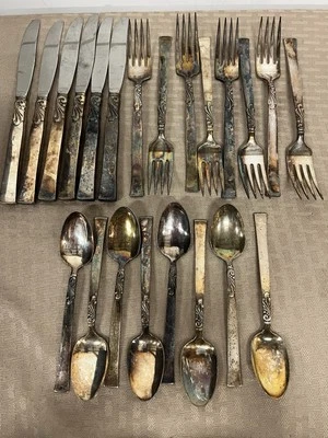 22 Oneida Nobility Wind Song Silver Plate Flatware Forks, Spoons, Knives - Image 1 of 4