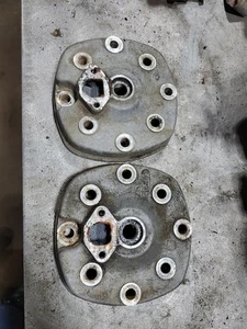 Vintage John Deere Liquifire Snowmobile Cylinder Heads 1983  - Bild 1 von 5