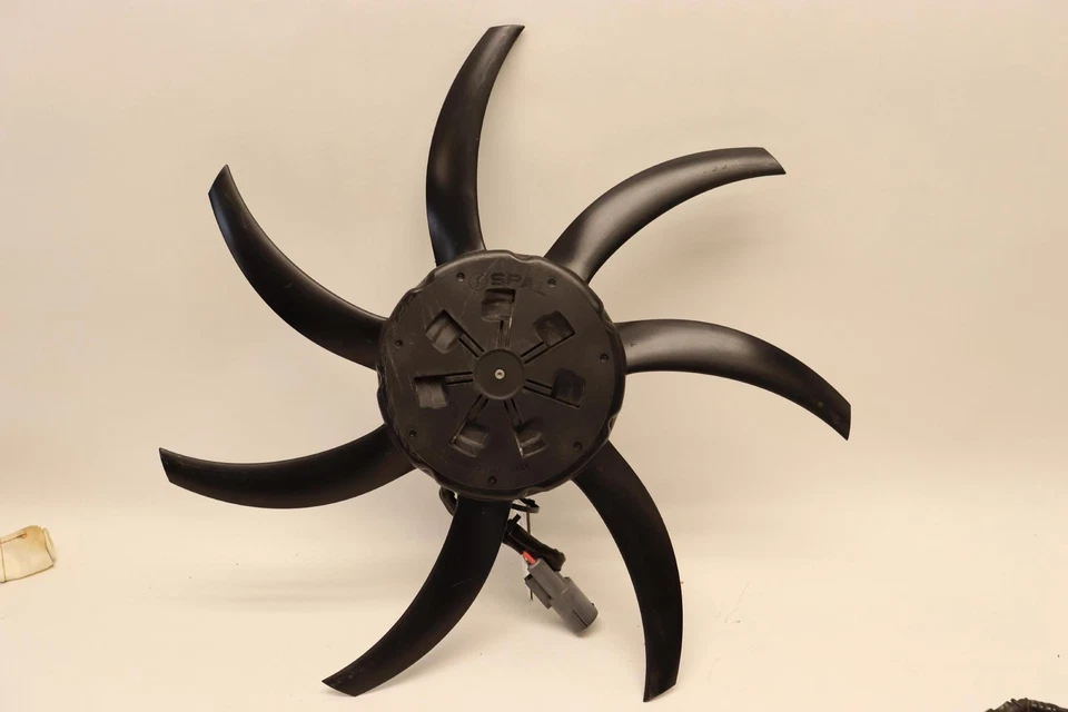 2018-2021 BUICK ENCLAVE ENGINE COOLING FAN BLADE & MOTOR ONLY OEM - Image 1 of 4