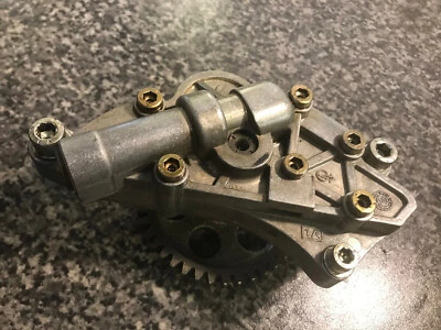 Ducati ST3 oil pump complete assembly with drive gear - Image 1 of 3