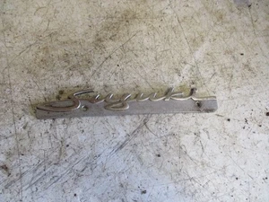 SUZUKI T200 INVADER ORIGINAL SIDE PANEL BADGE SEE DESCRIPTION - Picture 1 of 3
