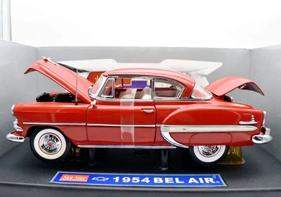 Modellino auto americane scala 1:18 Chevrolet Bel Air Sunstar diecast modellismo - Immagine 1 di 4