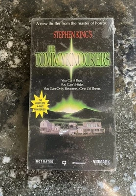VINTAGE The Tommyknockers (VHS, 1997, 2HR) STEVEN KING FACTORY SEALED NEW!! Foto 1 de 4