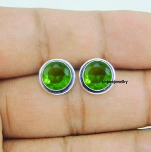 Peridot Gemstone 925 sterling silver handmade Stud Earrings - Picture 1 of 4