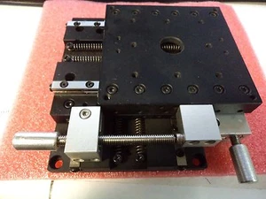 XY axis stage Travel 40x40mm or 30 x30mm or Z stage or X stage travel 200mm - Picture 1 of 10