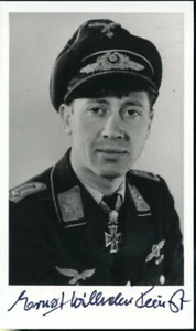 rnst Wilhelm Reinert-Luftw. Ace signed color photo. JG-27/77. 174 kills. - Picture 1 of 1
