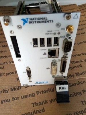 National Instruments NI PXI 8108 - Imagem 1 de 4