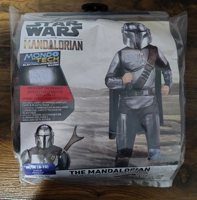 Disfraz Mandaloriano Star Wars con Insignia Iluminada - Niño Mediano 8-10 - Nuevo En Bolsa Foto 1 de 3
