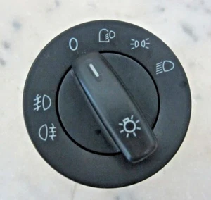 Lichtschalter Frontscheinwerfer 1K0941431N VW CADDY PASSAT JETTA TOURAN GOLF MK - Bild 1 von 3