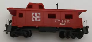 Santa Fe 33' AT&SF 7240 Cupula Caboose HO Scale 1:87 Bachmann - Picture 1 of 6