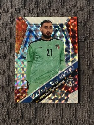 2021 UEFA Euro Will to Win Silver Mosaic Prizm GIANLUIGI DONNARUMMA Italy - Image 1 of 2
