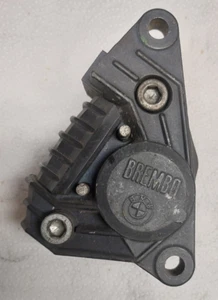 Pinza de freno derecha BMW R480 Brembo SIN pastillas de freno - Imagen 1 de 3