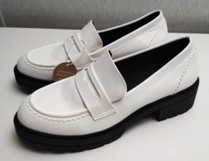 Rocket Dog Womens Imea Loafers Slip Ons White Shoes Size 9.5 - Picture 1 of 6