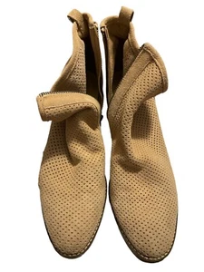 Steve Madden Womens Orchid Size 9.5 Ankle Booties - Picture 1 of 4