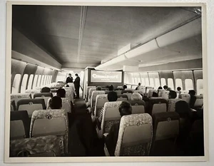 PAN AMERICAN AIRWAYS 1969 BOEING 747 WIDE SCREEN MOVIE & CABIN PRESS PROMO PHOTO - Picture 1 of 2