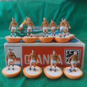 MINT Subbuteo Team HW OLANDA SPECIAL C500 ORIGINALE 100% PERFETTA - Foto 1 di 5