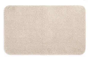 Alfombra de baño grande Mainstays básica de poliéster, bronceada, 24" x 40" - Imagen 1 de 8