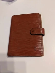 Louis Vuitton Agenda PM 6 Agujeros Cuaderno Cubierta Epi Rojo Oscuro/Marrón Cuero - Imagen 1 de 7