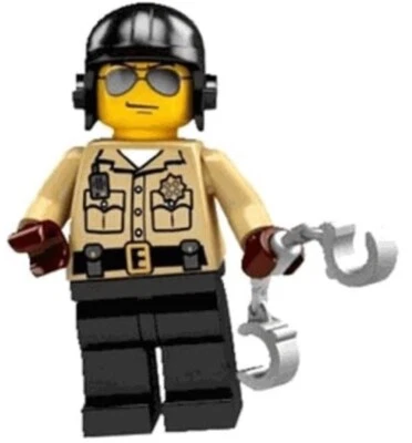 Series 2 Lego Minifigure Traffic Cop 2010- Brand New Sealed - Image 1 of 2