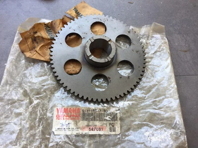 YAMAHA XV125 SRX250 ENGRANAJE RALENTÍ NOS 51Y-15517-00 Foto 1 de 4