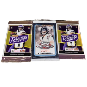 2024 Topps Chrome Football - 4 Card Pack & (2) 2024 Panini Prestige - 5 Card Packs -- - Bild 1 von 5