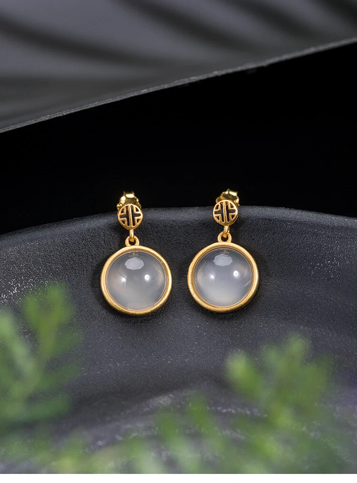 I04 Orecchini Rotonde Bianca Calcedonio Argento Sterling 925 Placcato Oro - Immagine 1 di 4