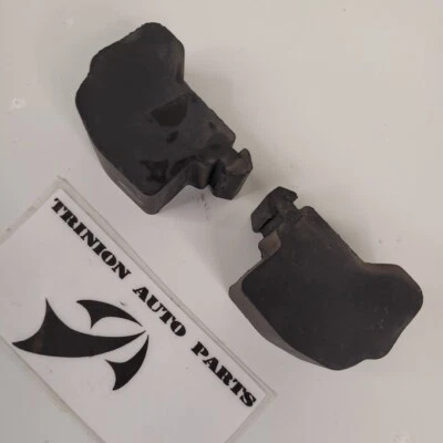 Nissan Xterra 2001 guardabarros parachoques tope goma negro par conjunto de 2 OEM Foto 1 de 4