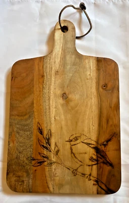 De colección. Impresionante tabla de cortar de madera, con pinzón o garbanzo, ¡excelente en exhibición! Foto 1 de 4