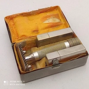 Gillette Silver Old Type DE Safety Razor Set With Metal Case Vintage - Picture 1 of 12