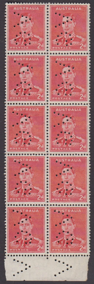 Stamps Australia 2d red KGV1 die 2 perfin VG sideways marginal block of 10, MUH - Image 1 of 1