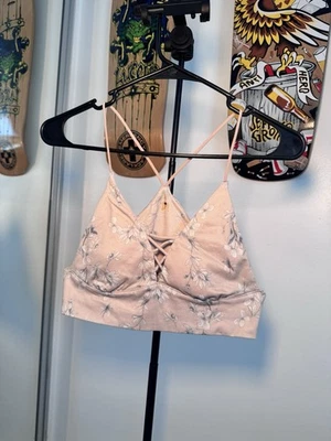 bralette floral free people talla mediana Foto 1 de 4