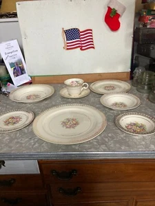 EDWIN M KNOWLES CHINA CO 1930'S PRISCILLA PATTERN SETTING FOR 1 8 PIECES - Picture 1 of 19