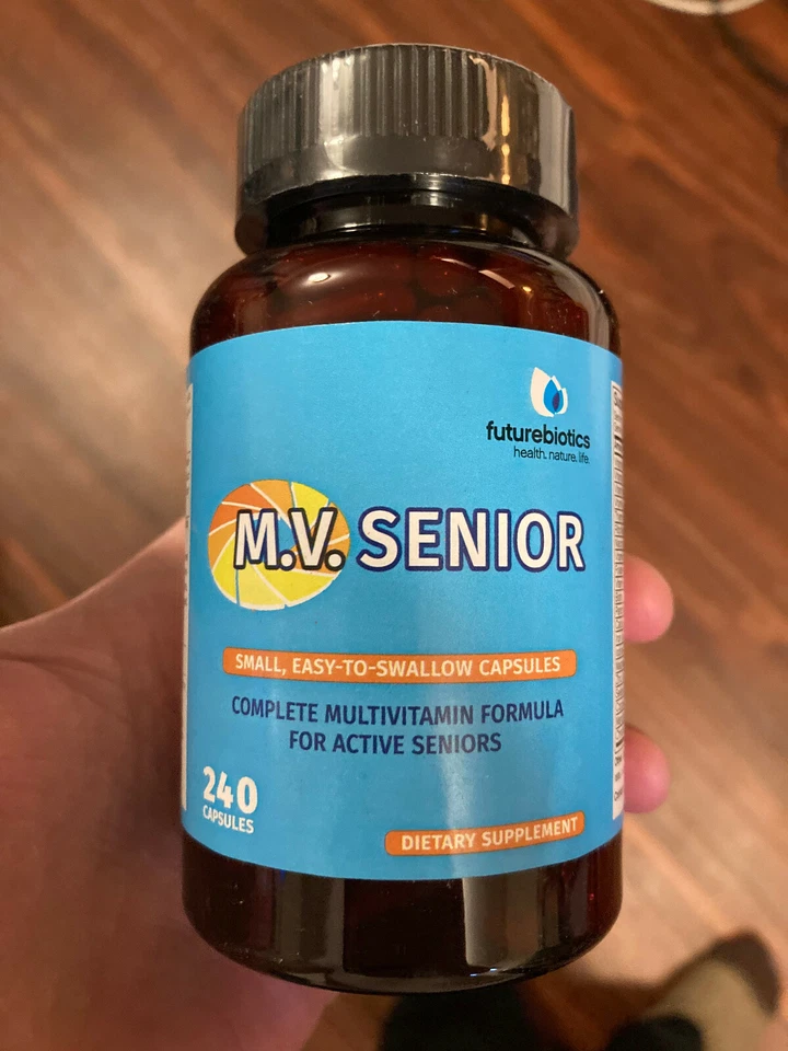 Multivitamínico sênior Futurebiotics MV 240 cápsulas pequenas cápsulas fáceis de engolir - Imagem 1 de 2