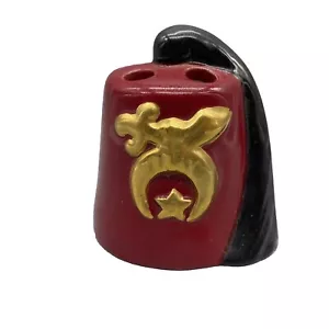 Vintage 3.5" Shriners Red Fez Ceramic Pencil Pen Holder - Picture 1 of 7