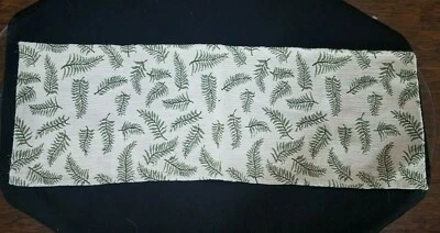 Tapiz de rama de árbol de hojas verdes rama de sauce corredor de mesa sin terminar Foto 1 de 4