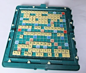 Mattel Magnetic Pocket Travel Scrabble Game In Cloth Bag - Picture 1 of 4