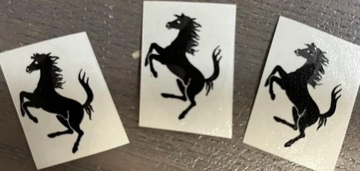 3 mini pegatinas calcomanías coche vinilo troquelado caballo Ferrari 1" Foto 1 de 1