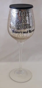 Enlightened Wishes LED Decorative Wine Glass Light - Mr & Mrs - Picture 1 of 4