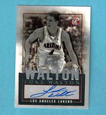 Luke Walton Autograph 2003-04 Topps Pristine #PEA-LW A121 - Image 1 of 2