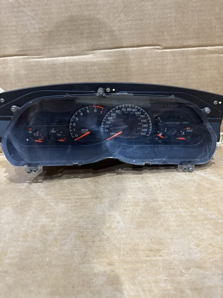 Chevrolet Camaro Z28 Speedometer Gauge Cluster Fits 1993 1994 1995 1996 - Image 1 of 4