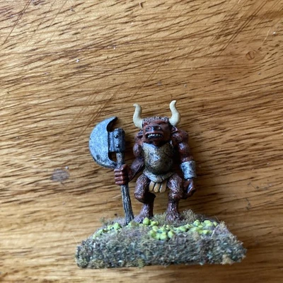 Warhammer Chaos Minotaur With Large Ax  - Image 1 of 2