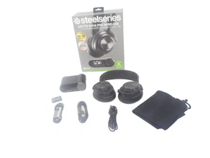 SteelSeries Arctis Nova Pro Cuffie da gioco multisistema wireless nere per Xbox - Foto 1 di 11