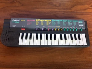Casio SongBank Keyboard SA-5 (getestet & funktionsfähig) batteriebetrieben - Bild 1 von 8