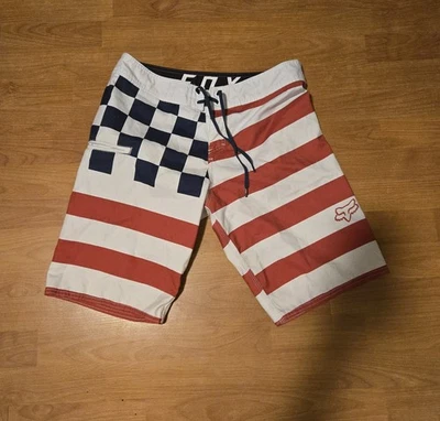 Fox Racing Board Shorts Para Hombre Talla 31 Rojo Blanco Azul Americano Bandera EE. UU. Surfer Natación Foto 1 de 4