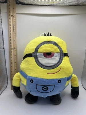 Minion From Despicable Me Plush Car Window Cling Disney New! Fast Shipping! - Image 1 of 2