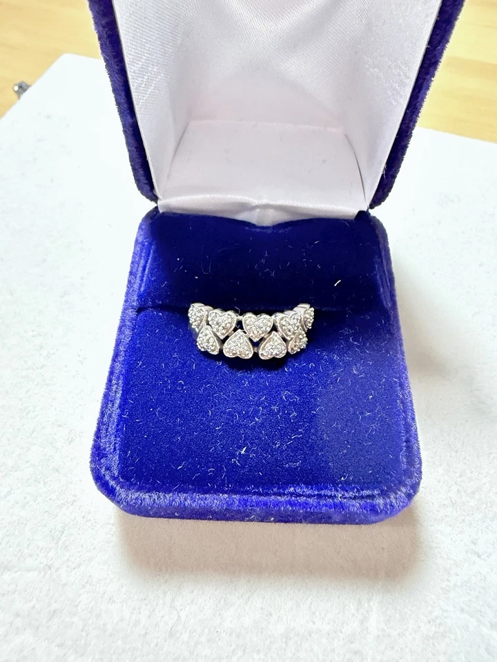 Anillo de plata esterlina circonita cúbica circonita circonita cúbica doble fila corazones talla 7 Foto 1 de 4