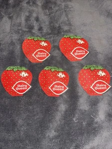 Vtg 1976 Paper-Thin Patch-N-Pocket DAIRY QUEEN Strawberry Advertising Iron-On - Picture 1 of 4
