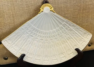 VTG LENOX 24k Gold Rimmed Fan Shape Tray Dish 1982 Decorative Plate -Stunning! - Picture 1 of 21